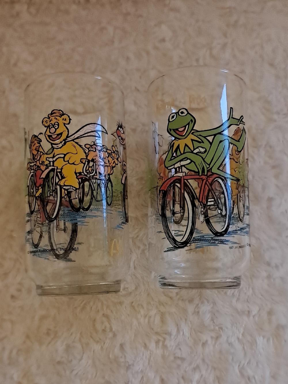 2 Vintage McDonald’s The Great Muppet Caper Glasses